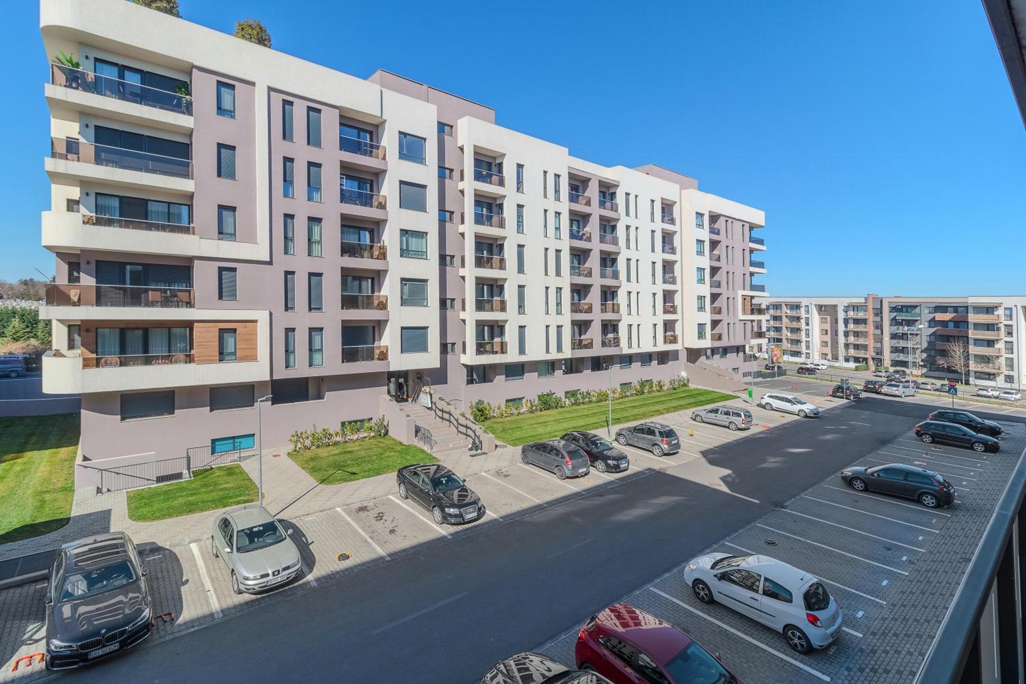 Ceyrat Flat Apartment Oradea Ngoại thất bức ảnh